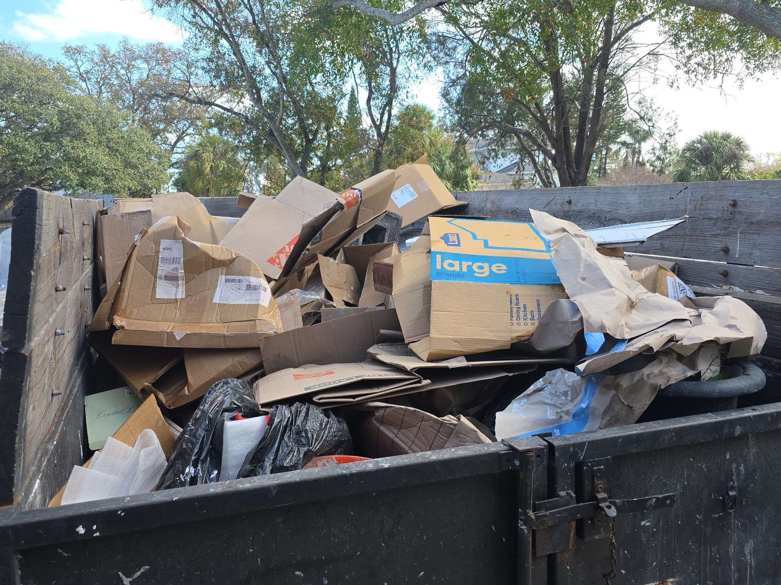 Estate Cleanout, Whole-house cleanouts handled with care.